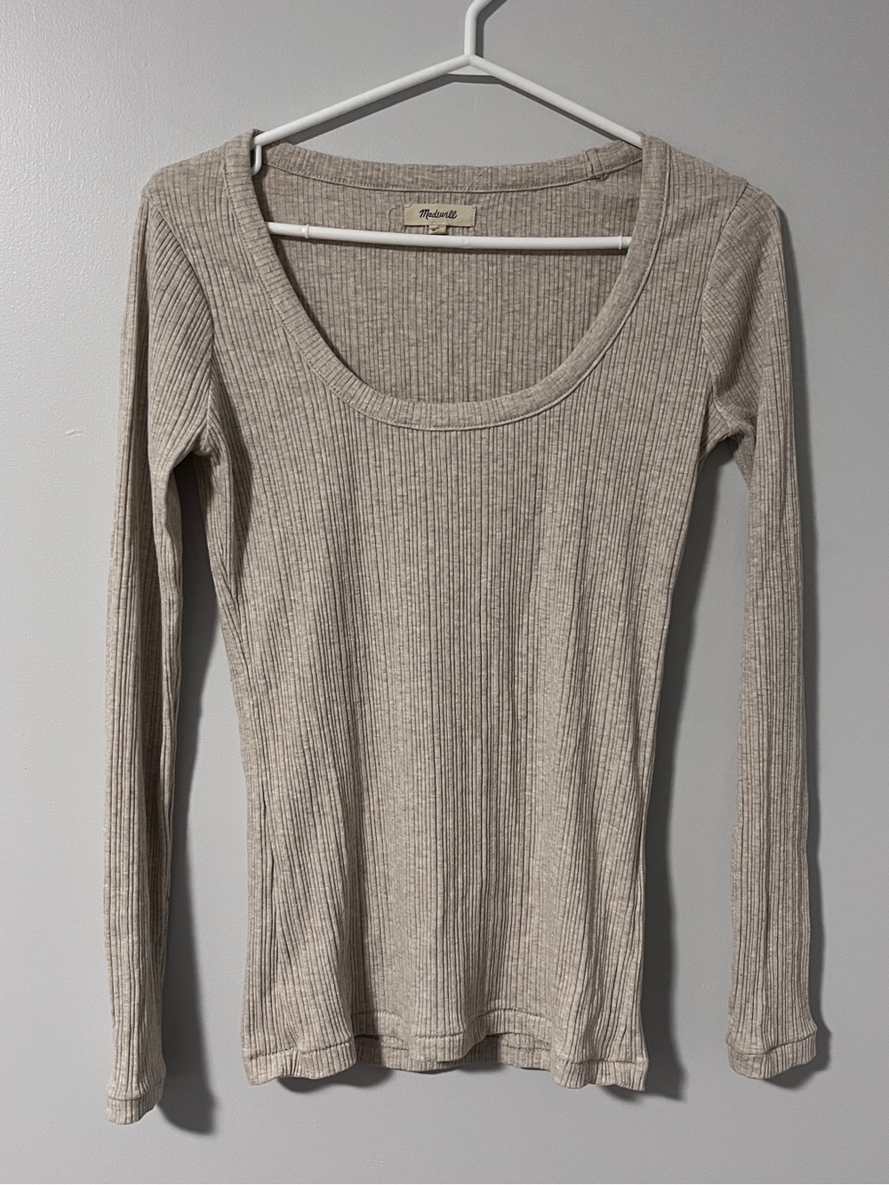 Madewell Ribbed Scoop-Neck Long Sleeve Top in Light Beige